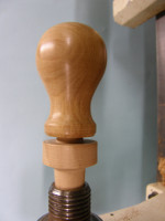 JD's 128 - Turning a knob for a bench plane